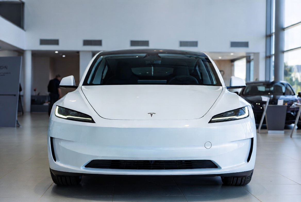 5 Best Car Wash for Tesla Model 3