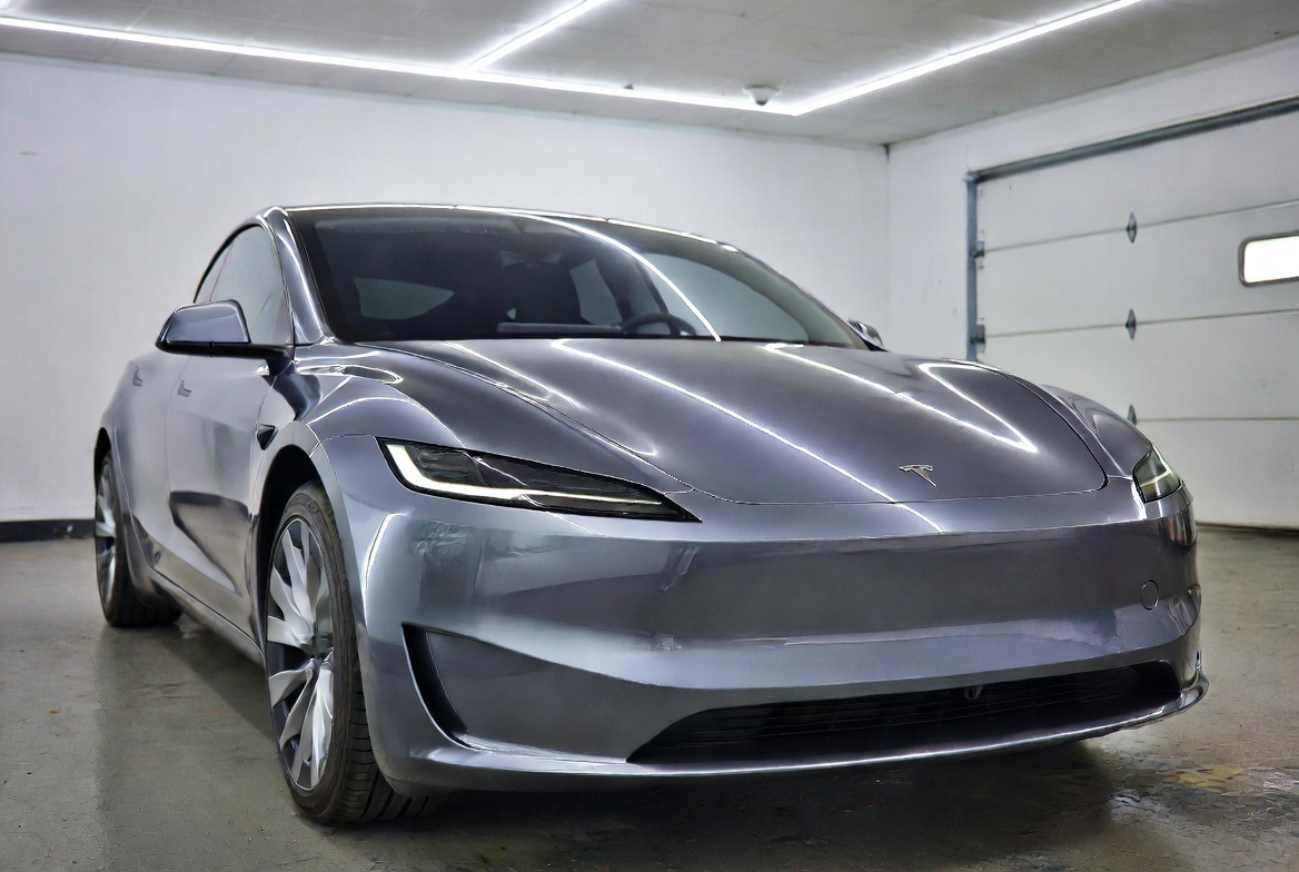 5 Best Color for Tesla Model 3 2021