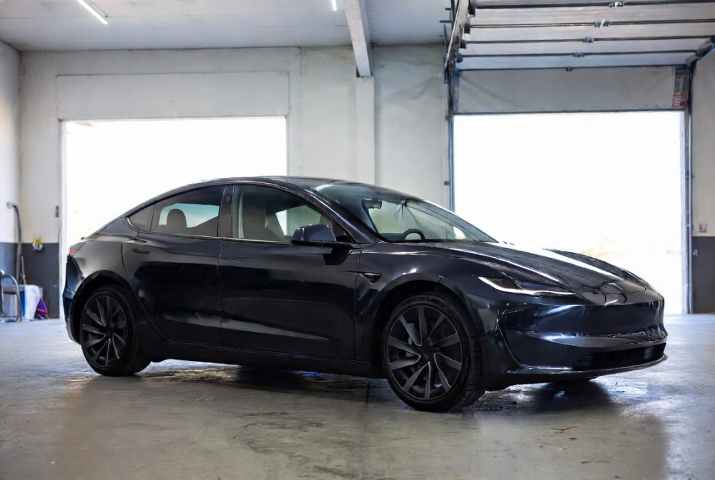 5 Best Color For Tesla Model S [In 2026] - RC Fact