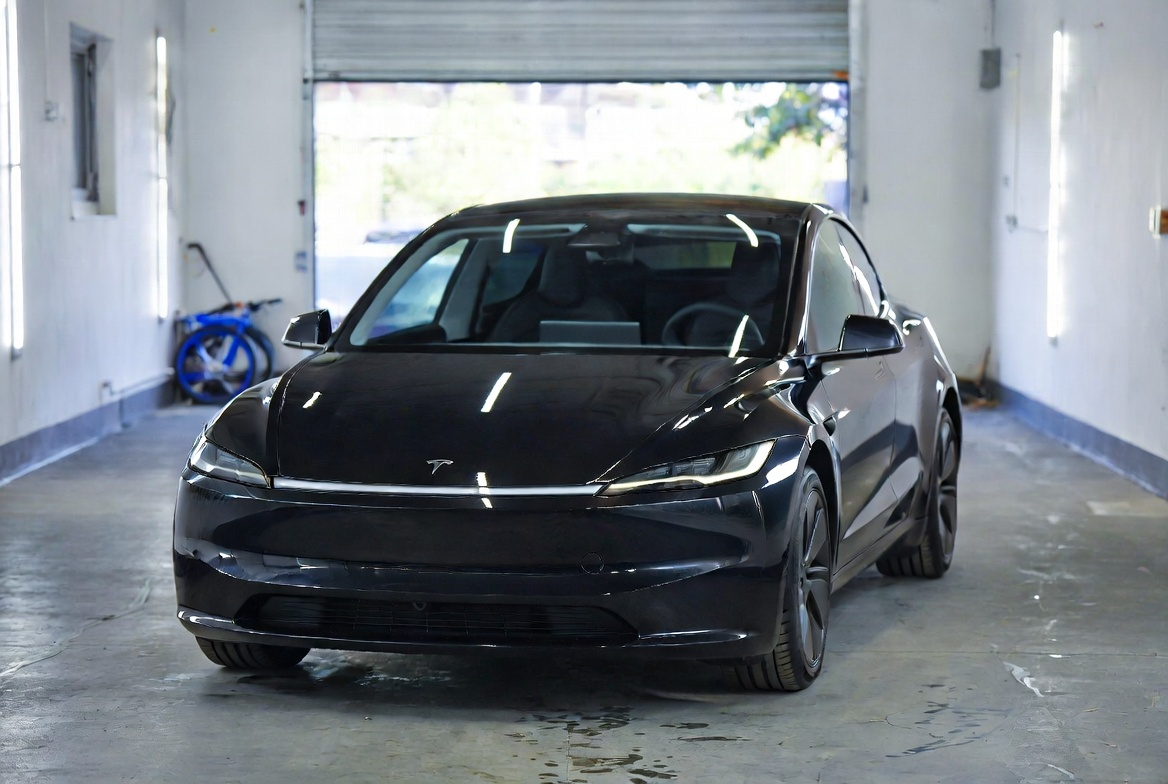 Best Accessories for Tesla Model 3 2023