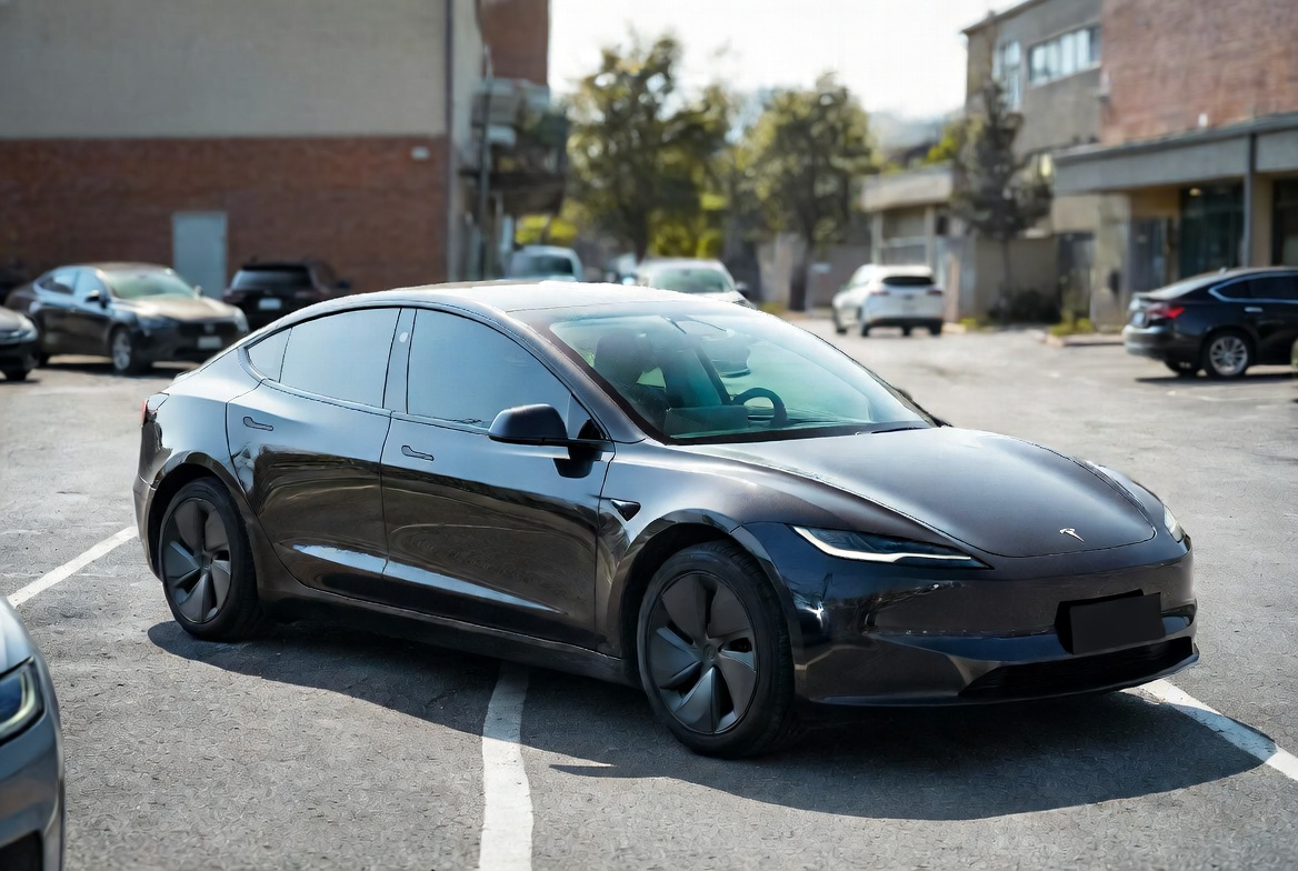 Best All Season Tires for Tesla Model 3