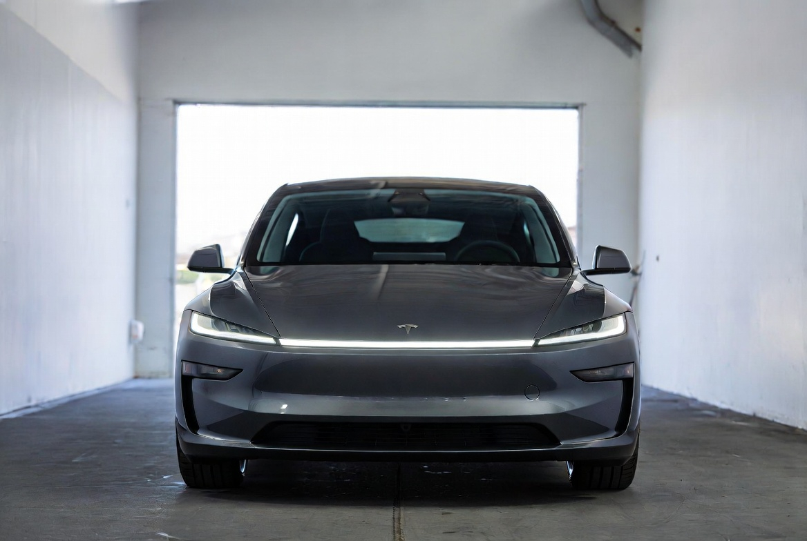 How Does Cold Weather Affect Tesla Range