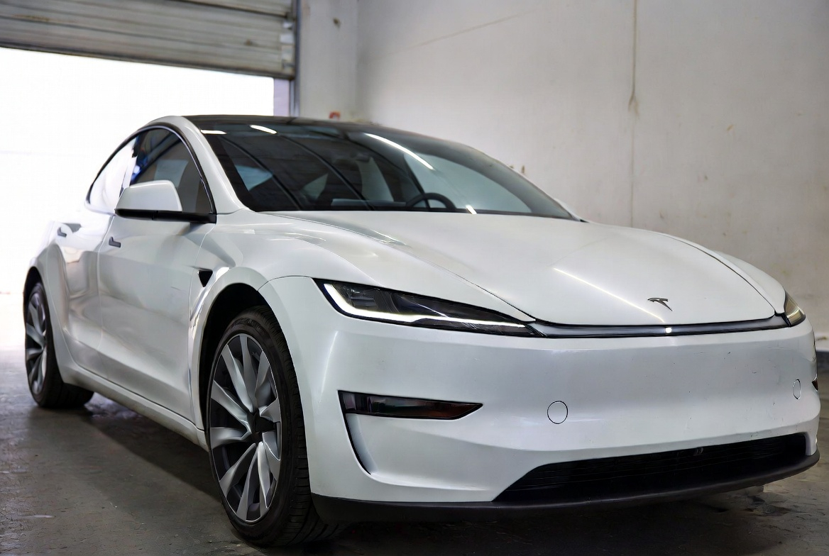 How Does Heat Work in a Tesla