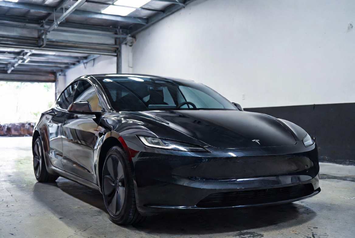 How Does Speed Affect Tesla Range