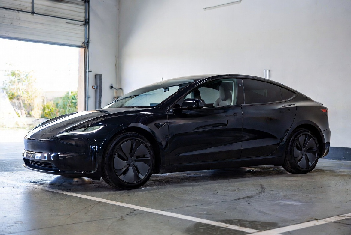 How Does Tesla AWD Do in Snow