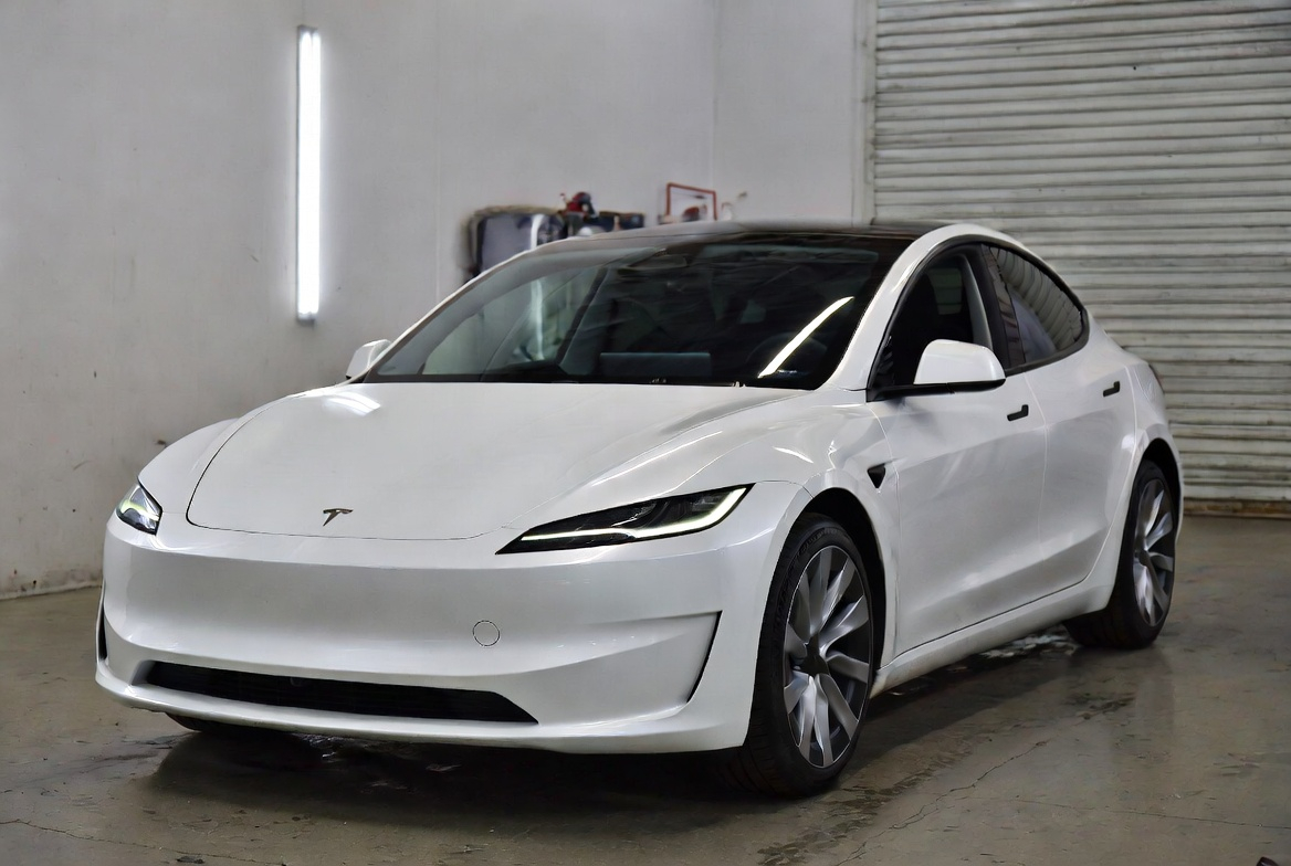 How Does Tesla Battery Work