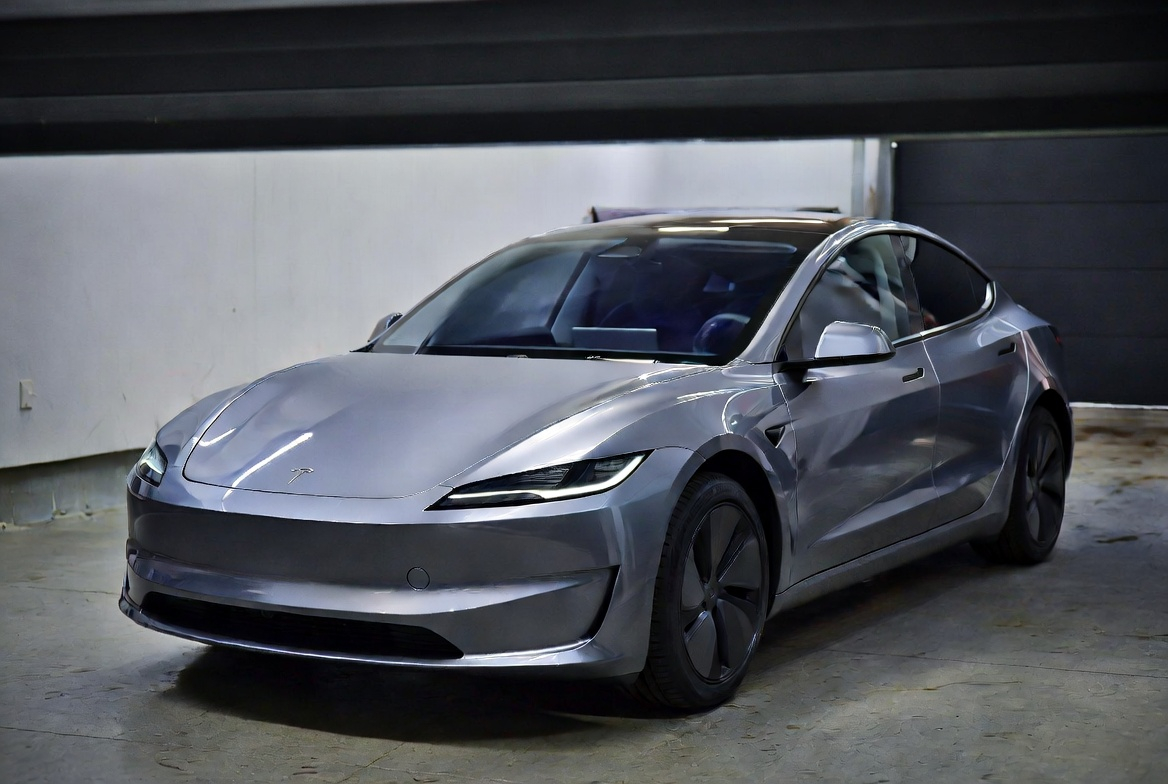 How Does Tesla Brake Work