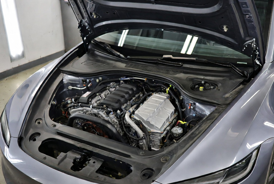 How Does Tesla Earn Money